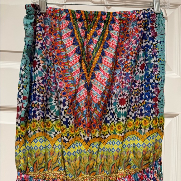 Gorgeous strapless swim coverup - Picture 1 of 11